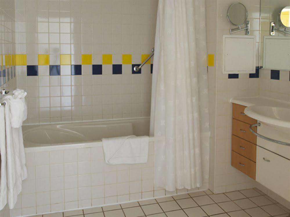 ווסט ביי Cobalt Coast Resort מראה חיצוני תמונה